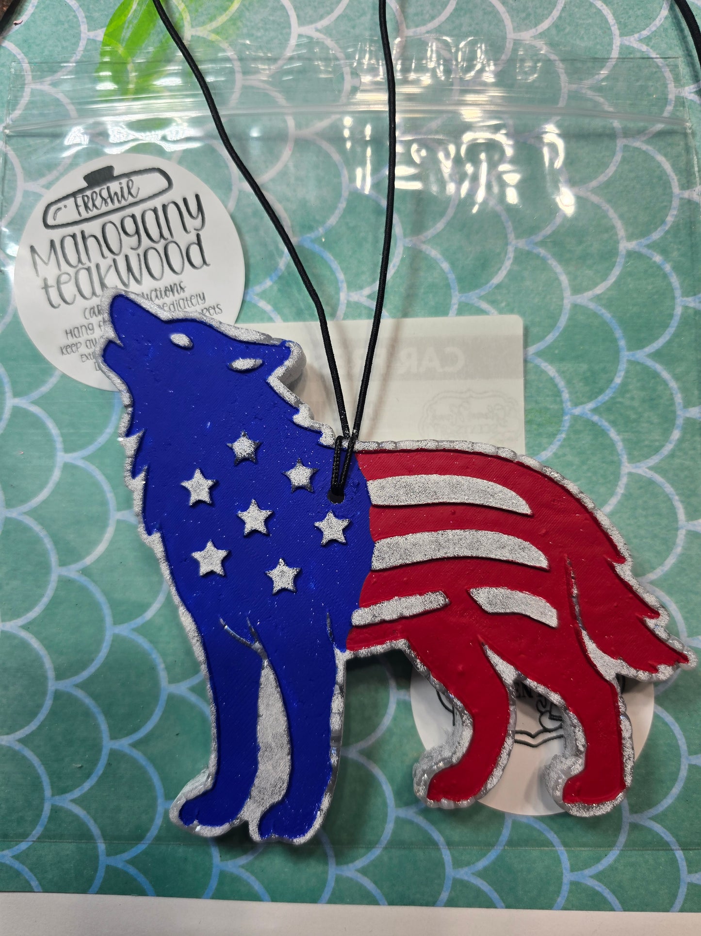 RTS- American Wolf- Teakwood
