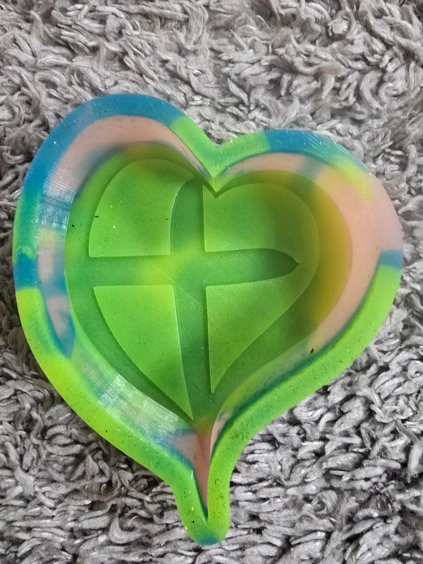Destash- Heart W/ Cross- Nopalea