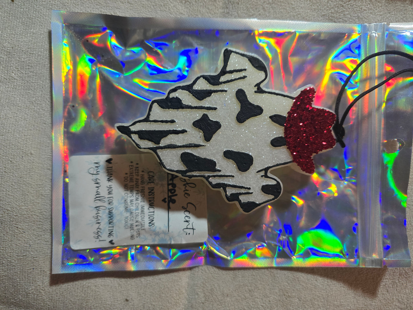 RTS- CowBoo- Apple