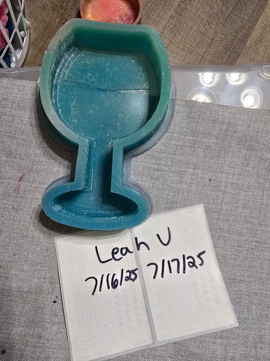 Destash- Wine Glass
